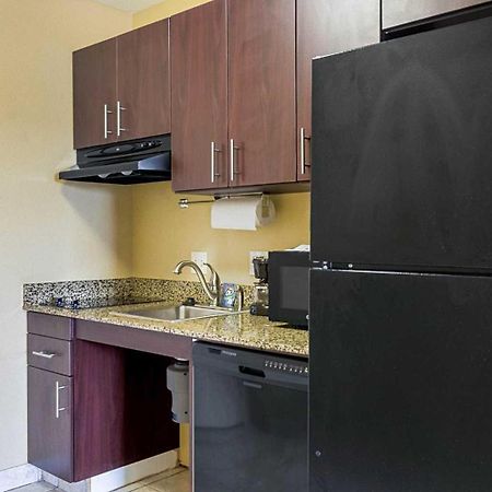 Mainstay Suites Minot Kültér fotó