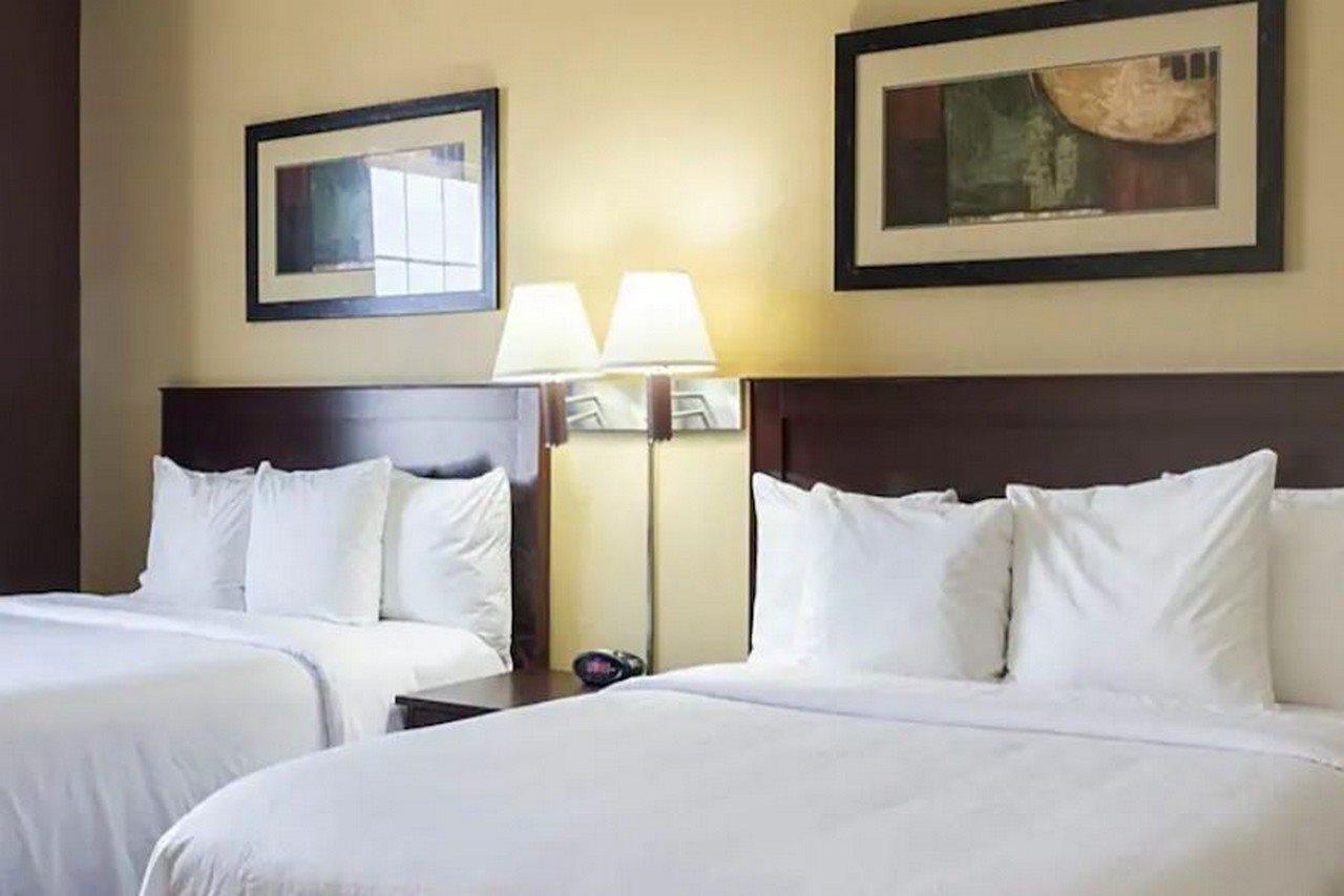 Mainstay Suites Minot Kültér fotó