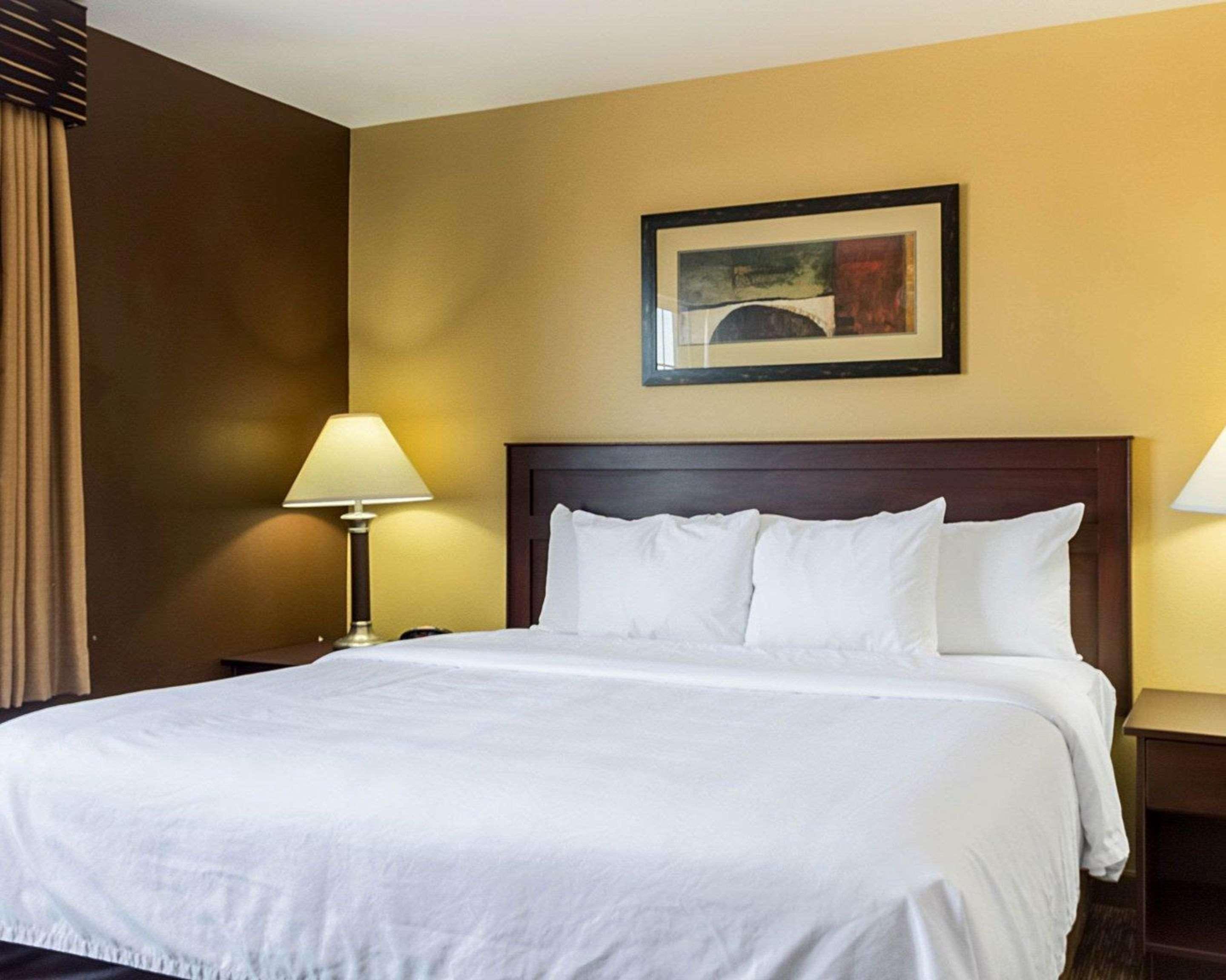 Mainstay Suites Minot Kültér fotó