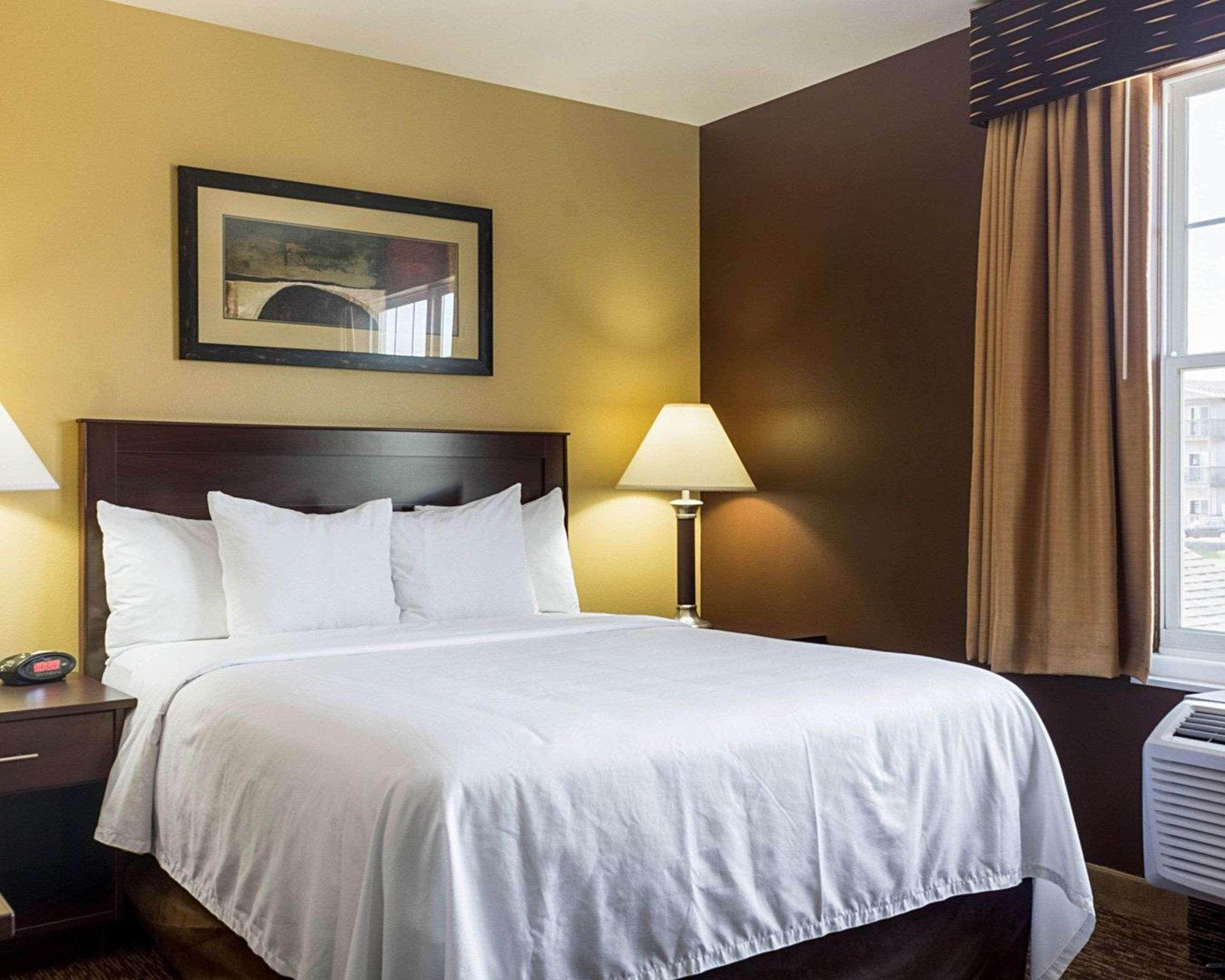 Mainstay Suites Minot Kültér fotó